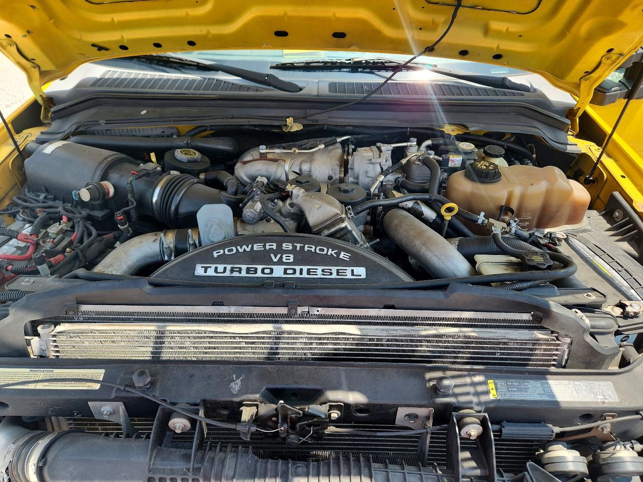 2009 Ford F350 Super Duty Yellow vin: 1FTWF30R69EA30175