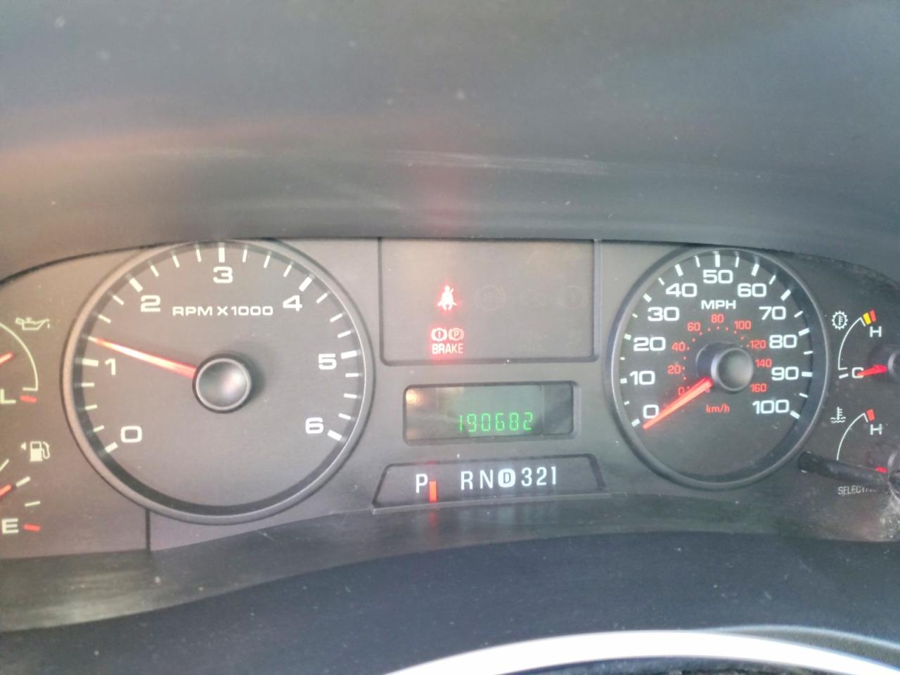 2006 Ford F350 Srw Super Duty Серебряный vin: 1FTWF30Y86EC44930