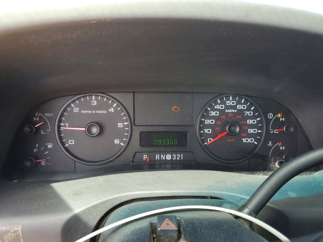 2005 Ford F350 Srw Super Duty Белый vin: 1FTWF31505ED06811