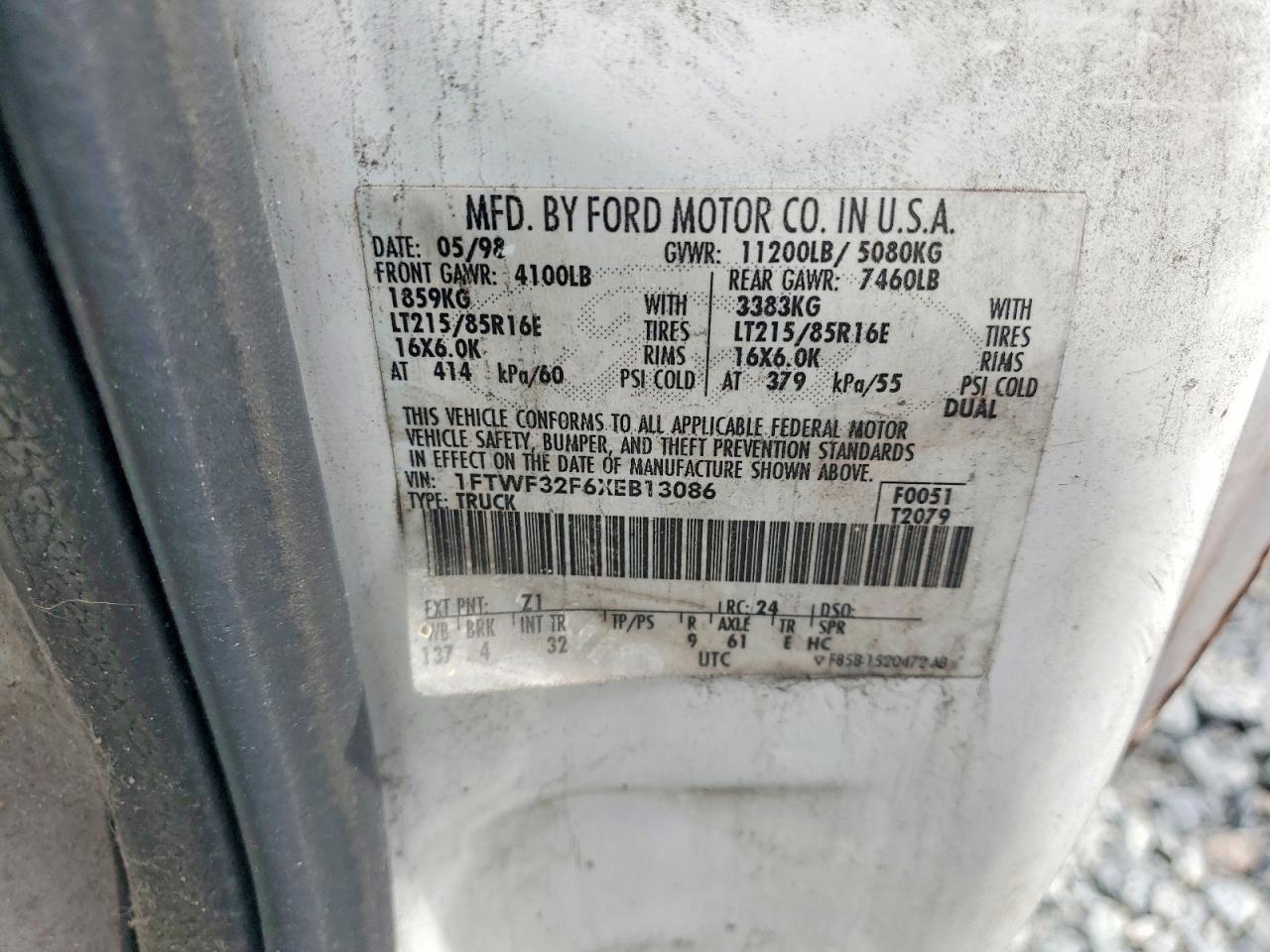 1999 Ford F350 Super Duty White vin: 1FTWF32F6XEB13086