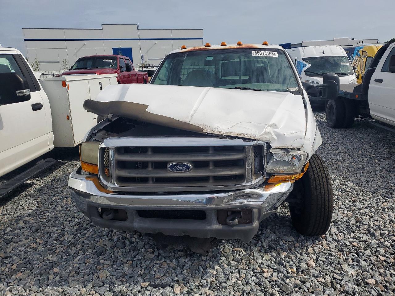 1999 Ford F350 Super Duty White vin: 1FTWF32F6XEB13086