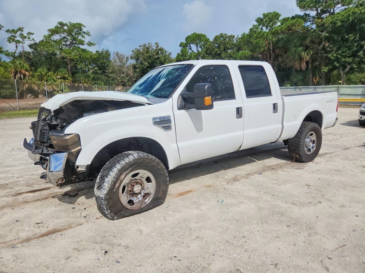 2008 Ford F350 Srw Super Duty White vin: 1FTWW315X8EE56834