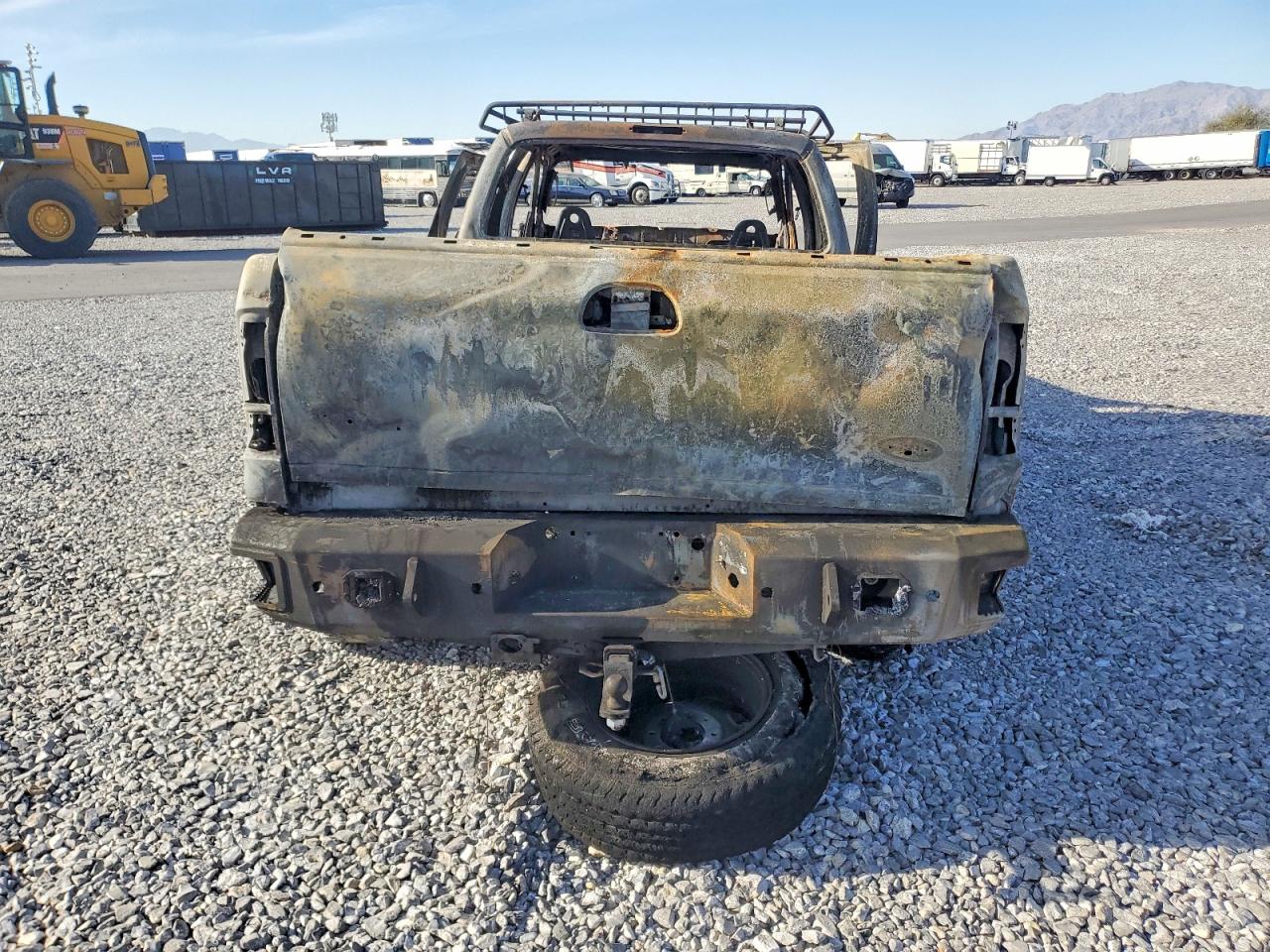 2006 Ford F350 Burn vin: 1FTWW31P06EA95015