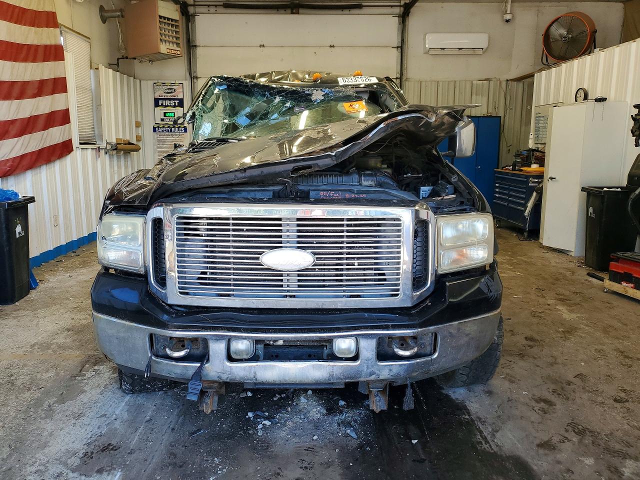 2007 Ford F350 Srw Super Duty Черный vin: 1FTWW31P77EA32673
