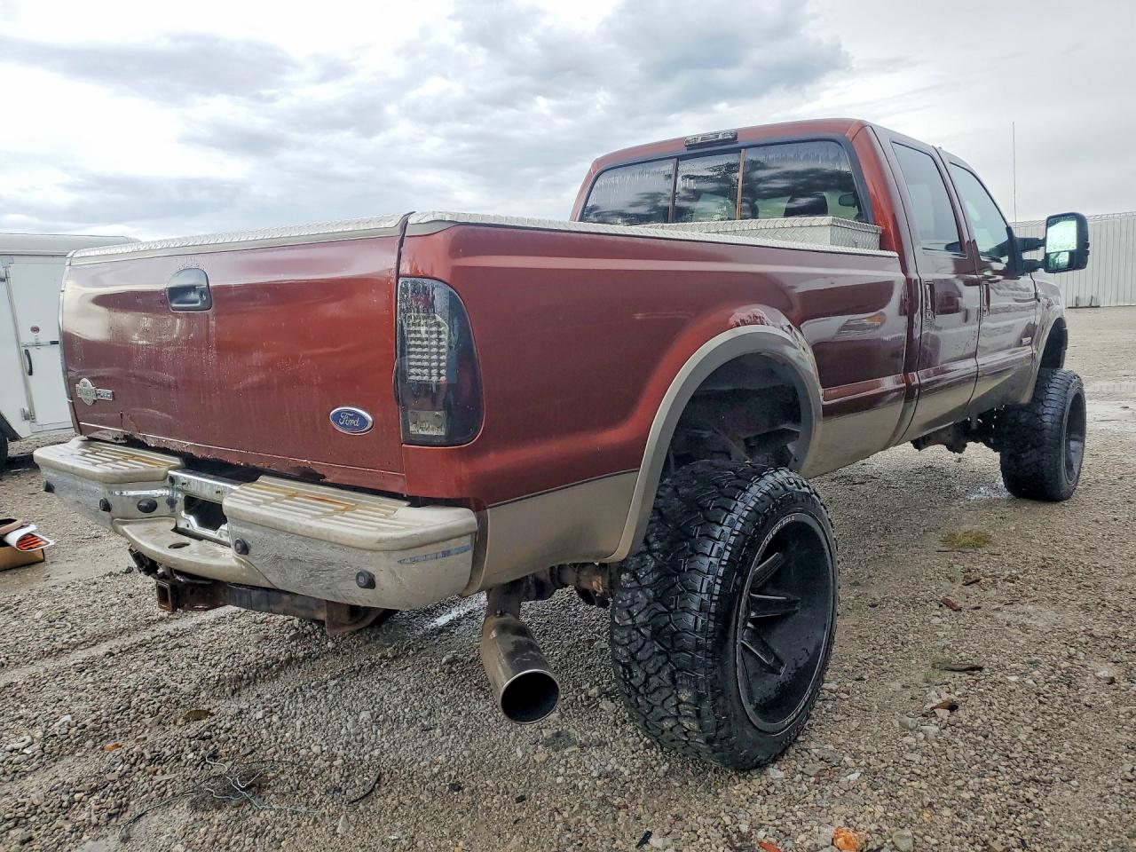 2005 Ford F350 Srw Super Duty Maroon vin: 1FTWW31P85EC01399