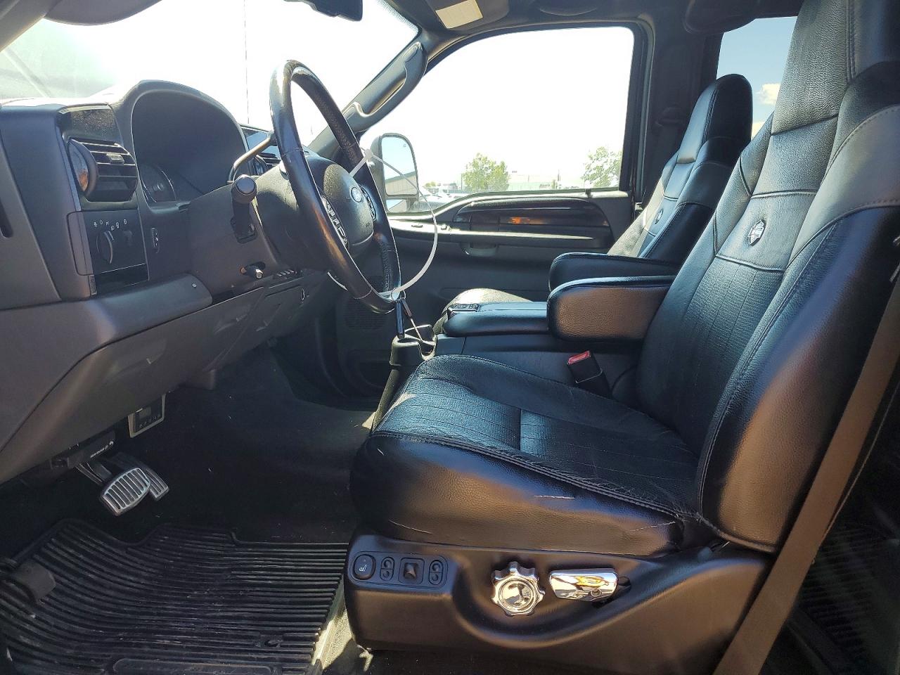 2007 Ford F350 Srw Super Duty Черный vin: 1FTWW31P87EA64855