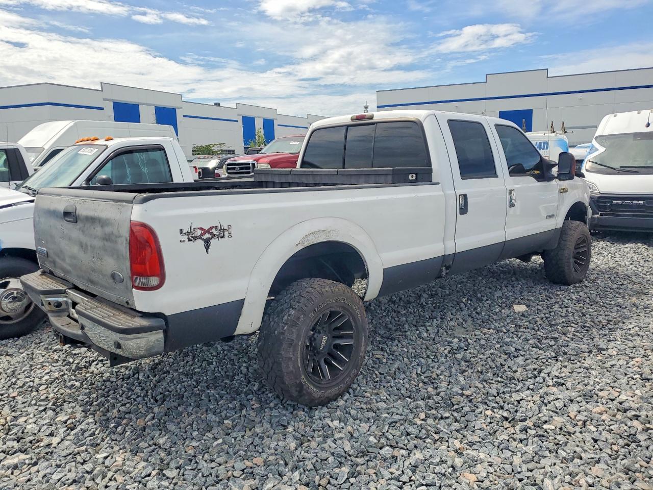 2005 Ford F350 Srw Super Duty White vin: 1FTWW31P95ED21521