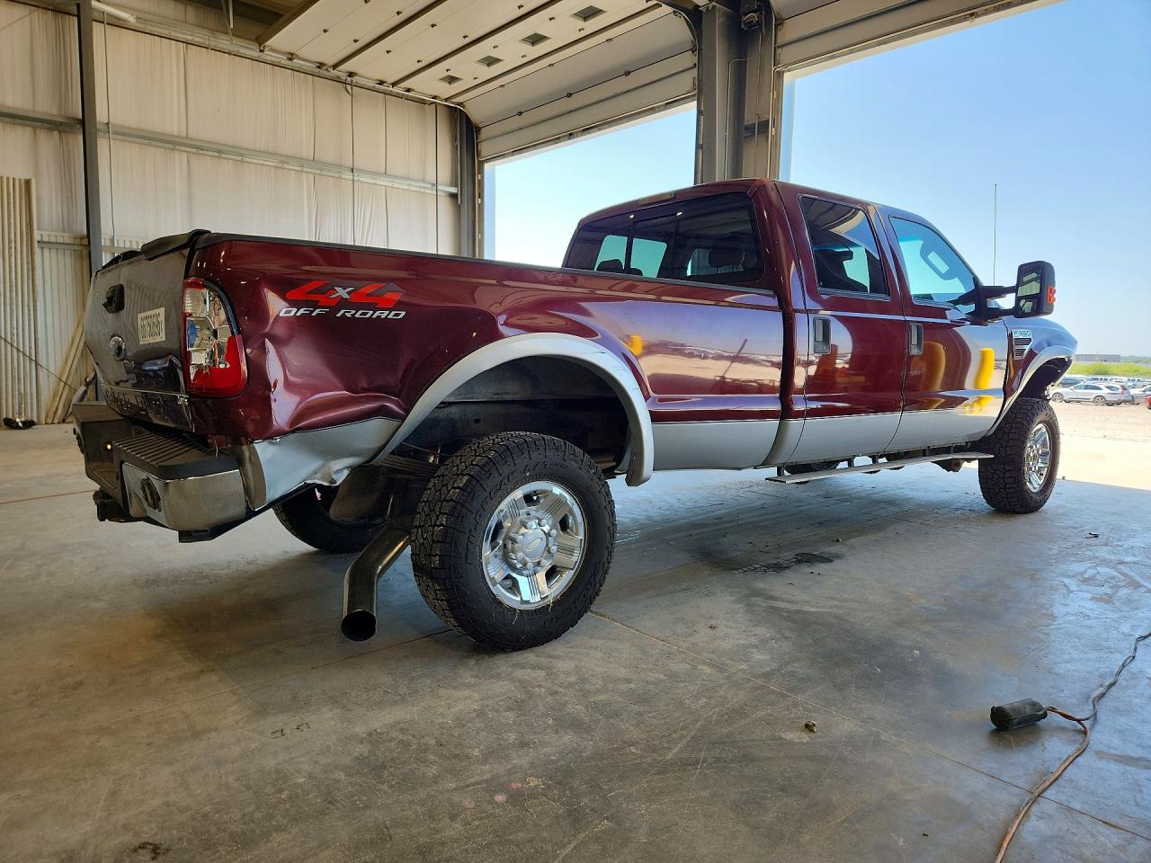 2009 Ford F350 Super Duty Maroon vin: 1FTWW31R19EA06560