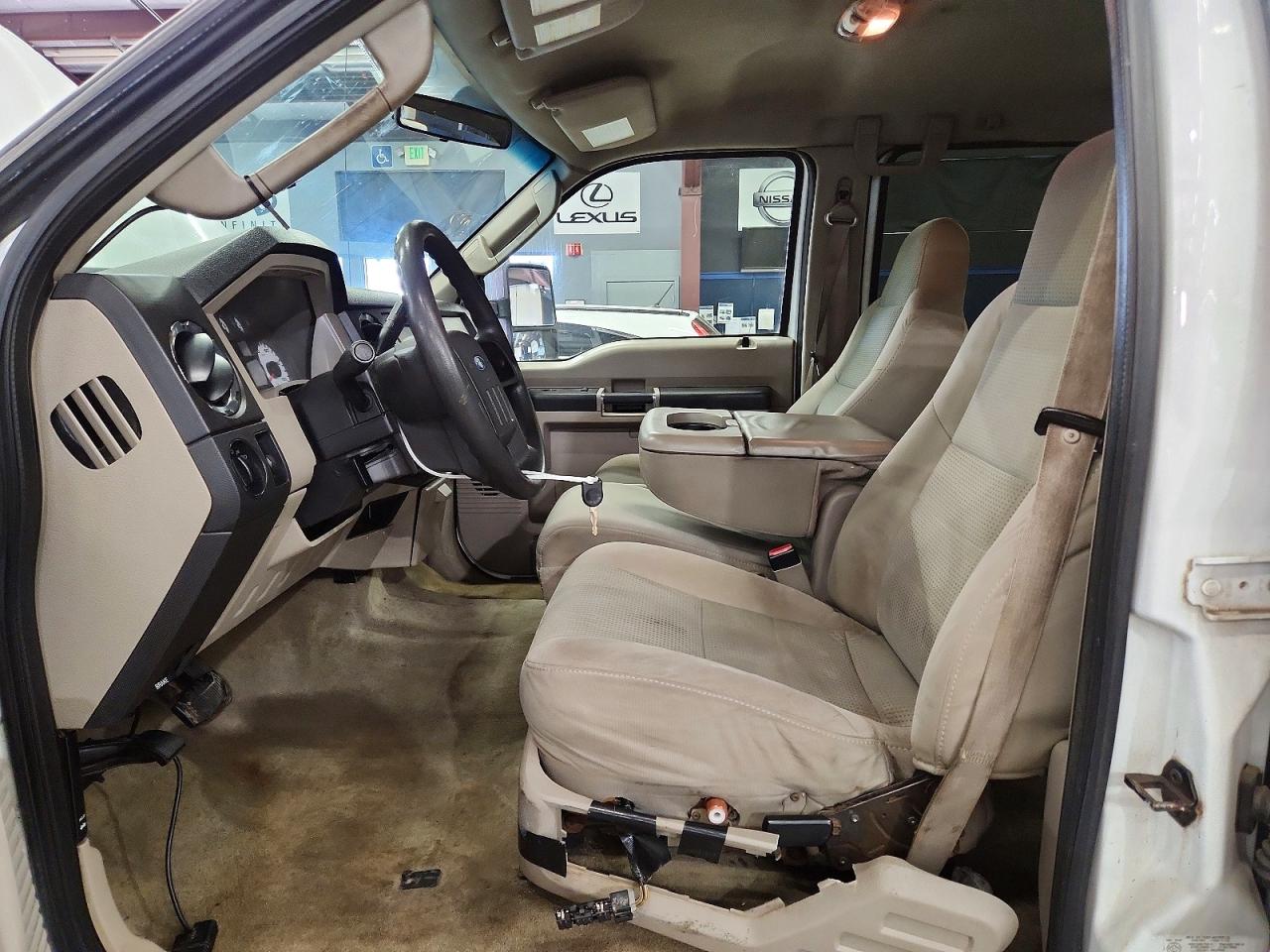 2008 Ford F350 Srw Super Duty White vin: 1FTWW31R88EC43867