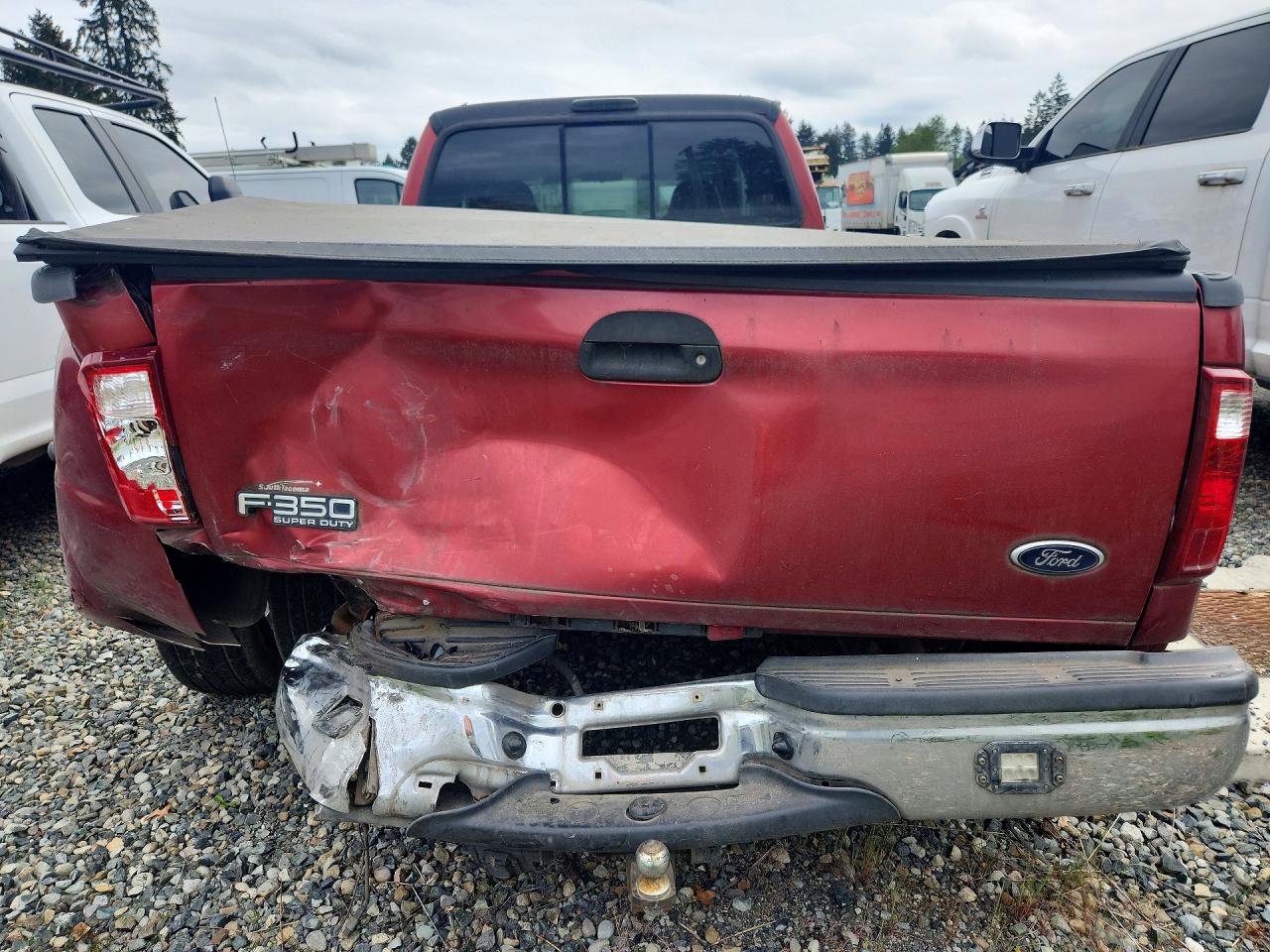 2001 Ford F350 Super Duty Red vin: 1FTWW32F21ED78062