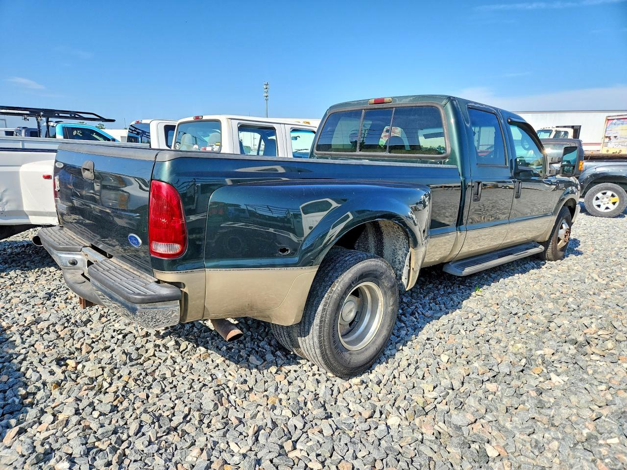2001 Ford F350 Super Duty Green vin: 1FTWW32F81ED54381