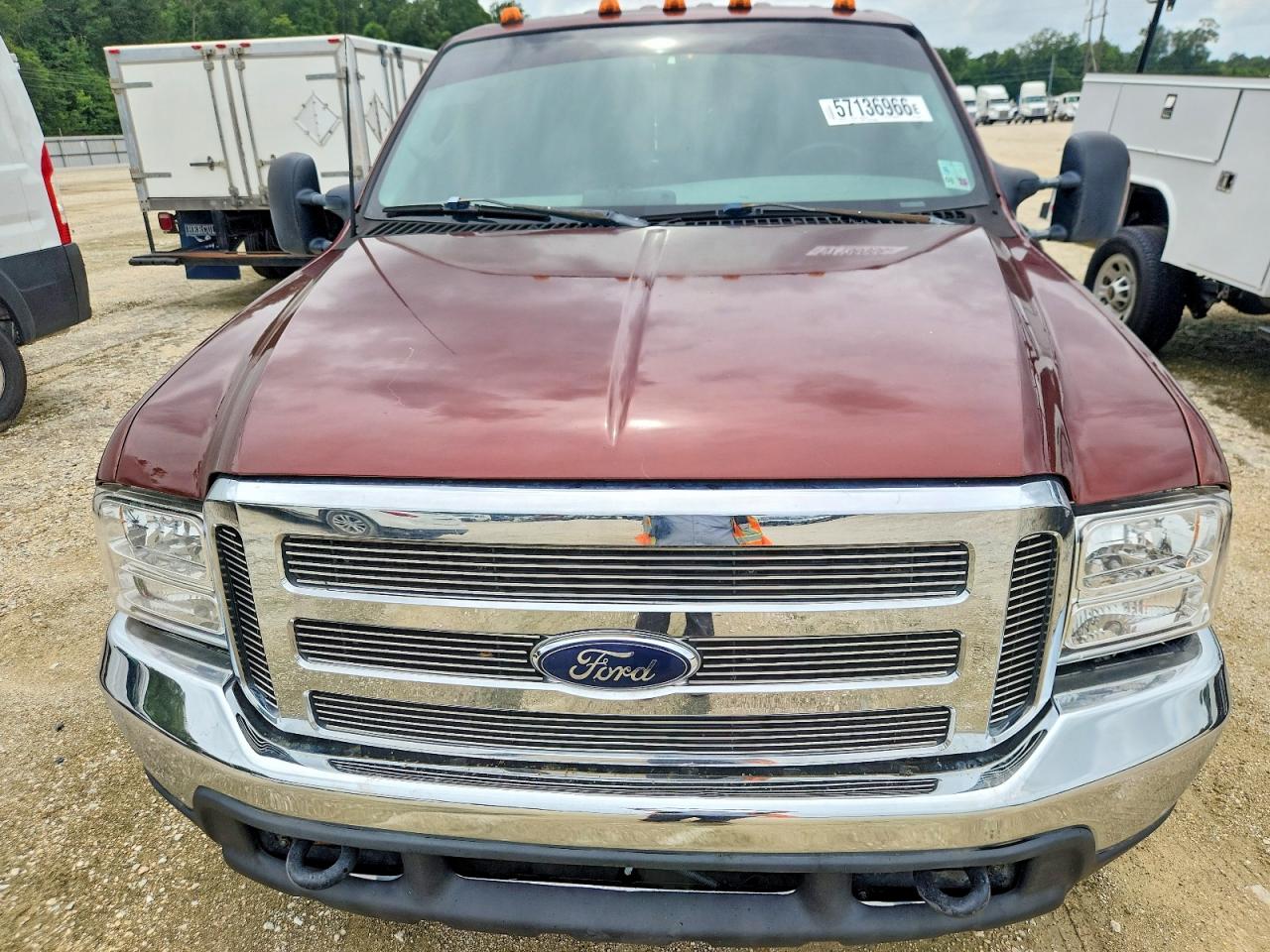 2003 Ford F350 Super Duty Maroon vin: 1FTWW32P33EB94583