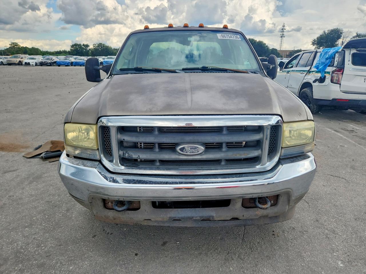 2004 Ford F350 Super Duty Tan vin: 1FTWW32P44EB04830