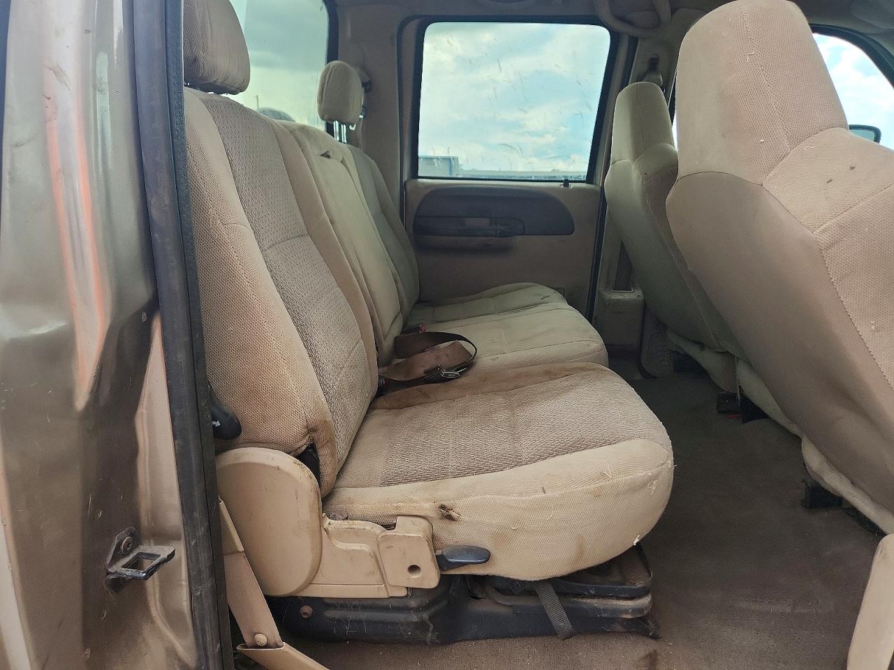 2004 Ford F350 Super Duty Tan vin: 1FTWW32P44EB04830