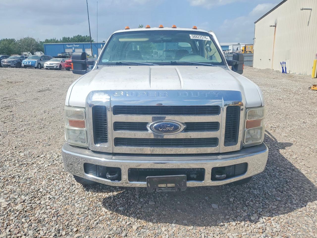 2008 Ford F350 Super Duty White vin: 1FTWW32R08ED80705