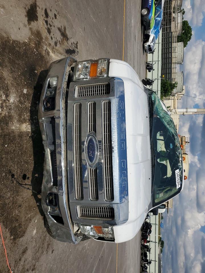 2008 Ford F350 Super Duty White vin: 1FTWW32R78EB08720