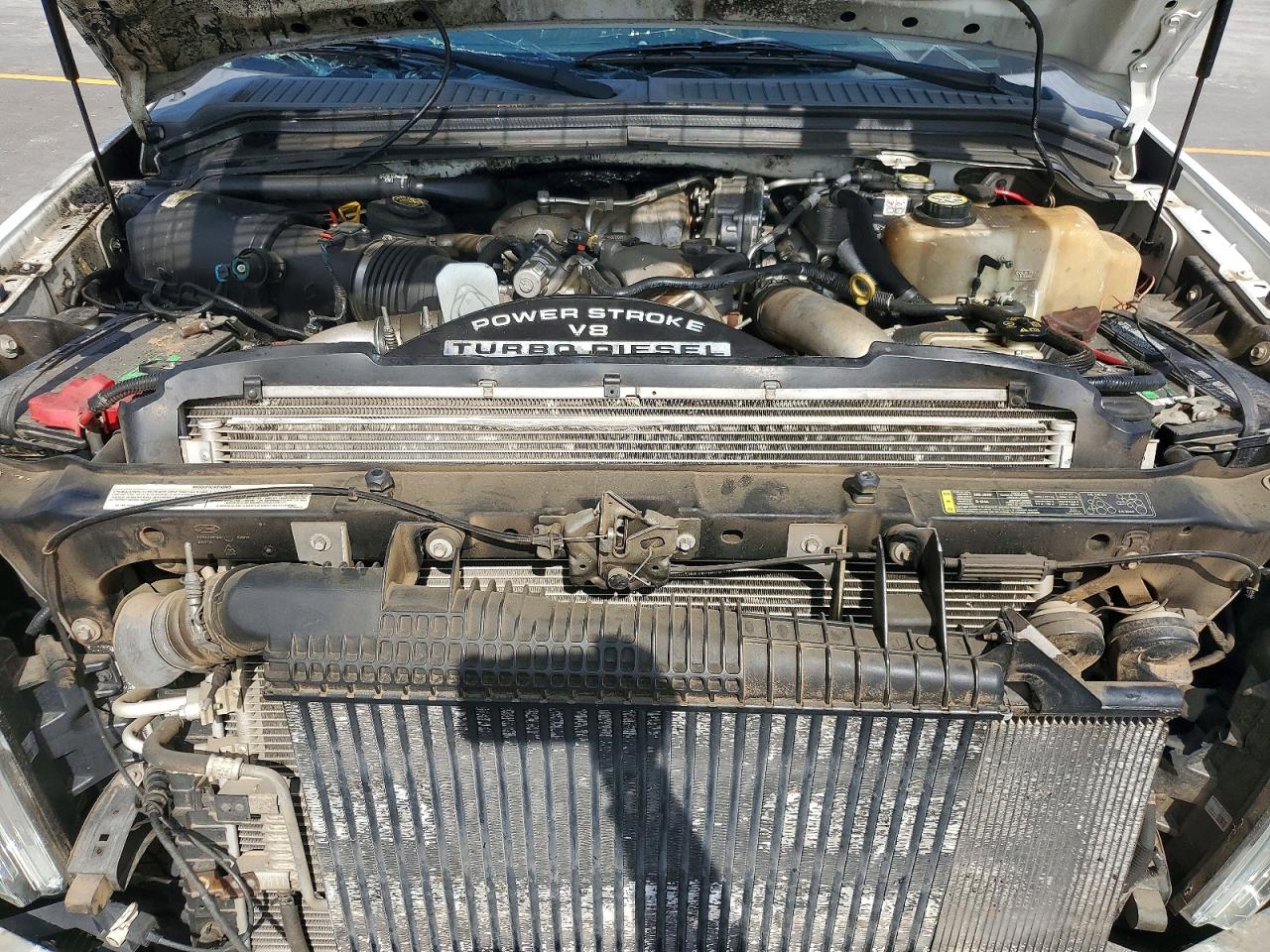 2008 Ford F350 Super Duty White vin: 1FTWW32R78EB08720