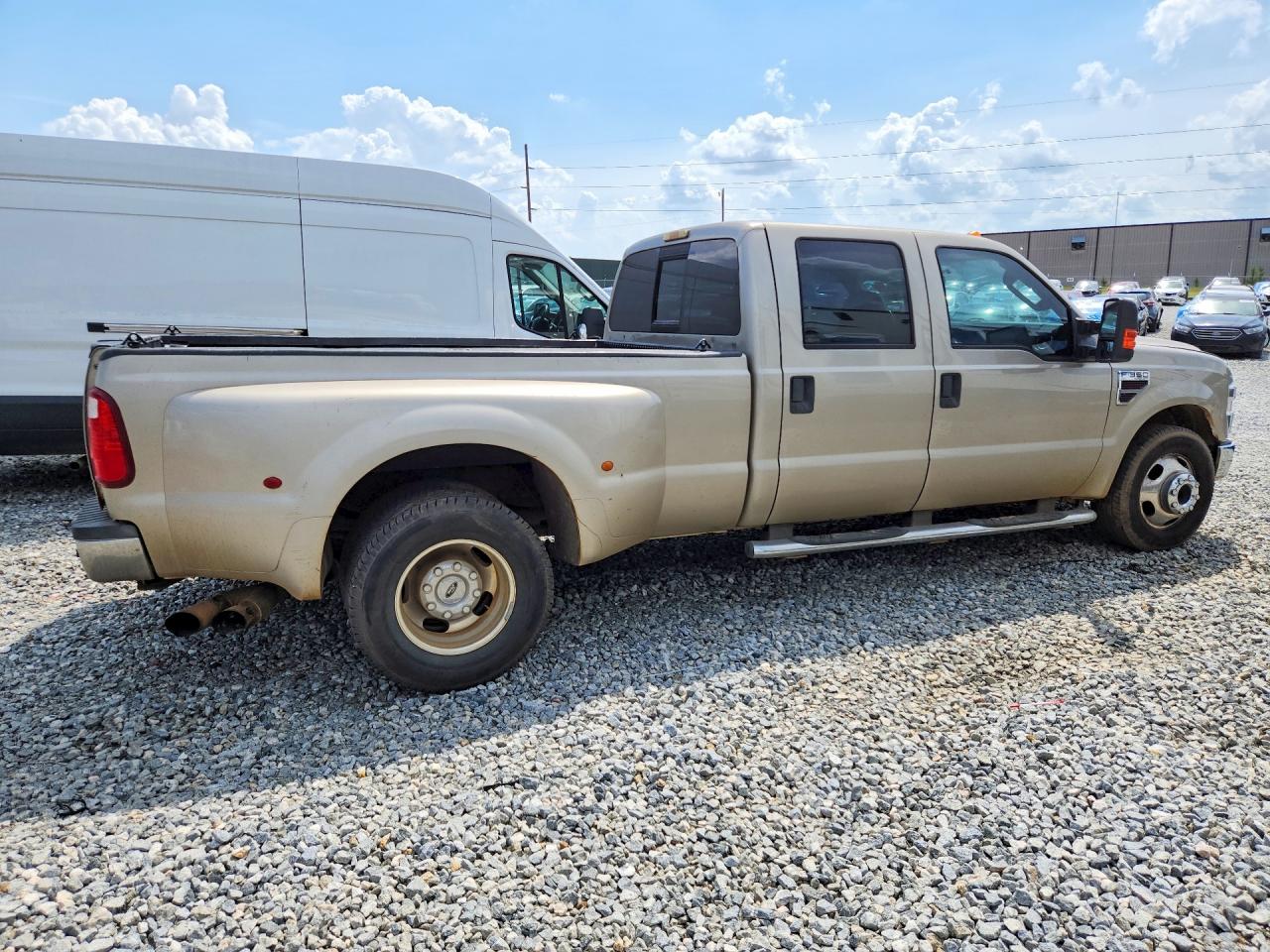 2008 Ford F350 Super Duty Gold vin: 1FTWW32R78EB52815