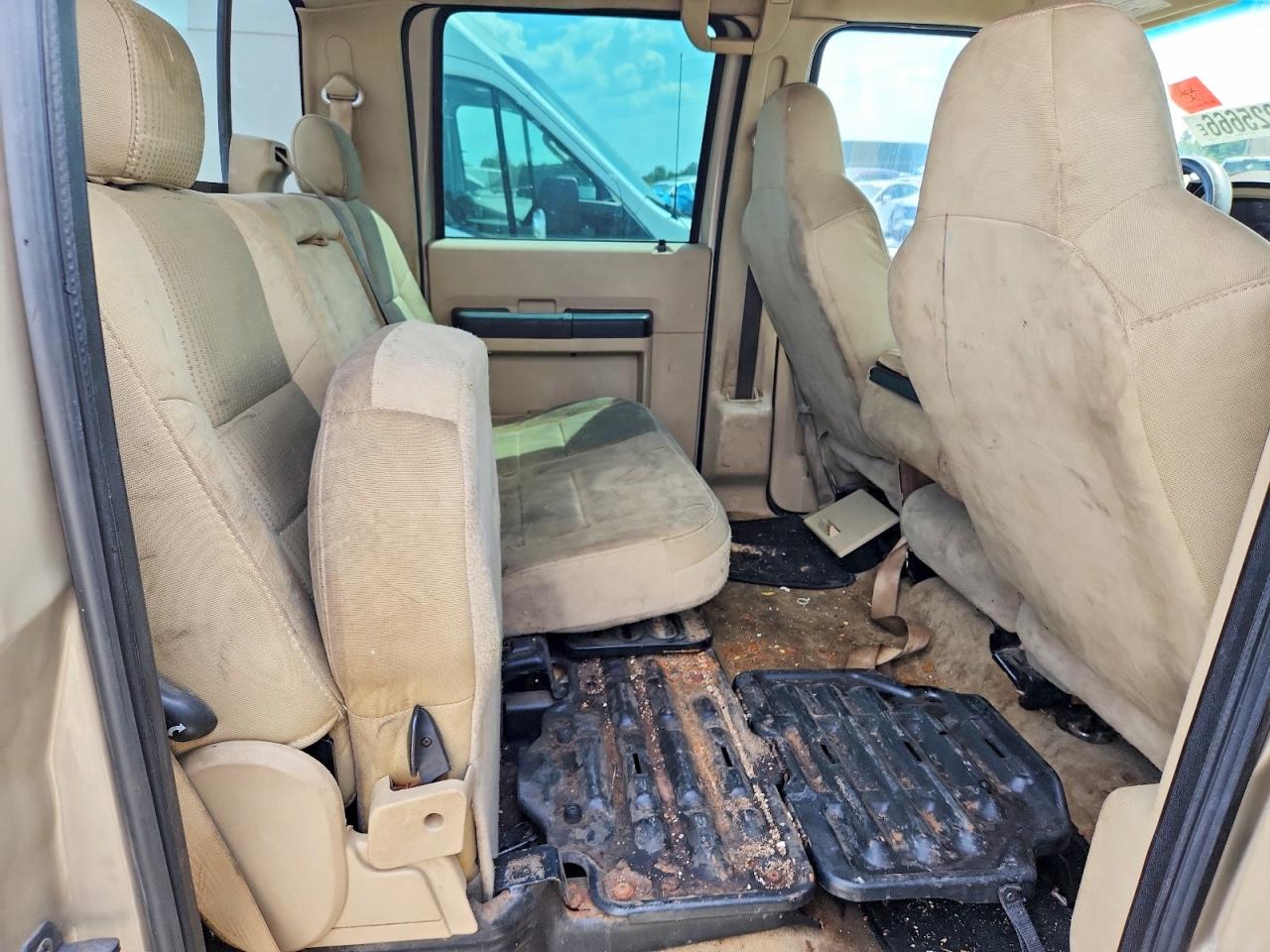 2008 Ford F350 Super Duty Gold vin: 1FTWW32R78EB52815