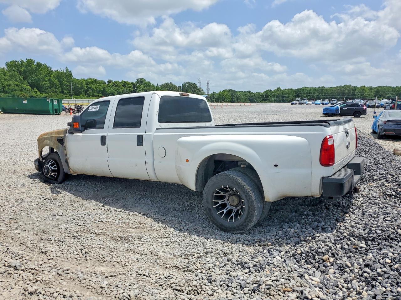 2008 Ford F350 Super Duty White vin: 1FTWW32R78ED88462
