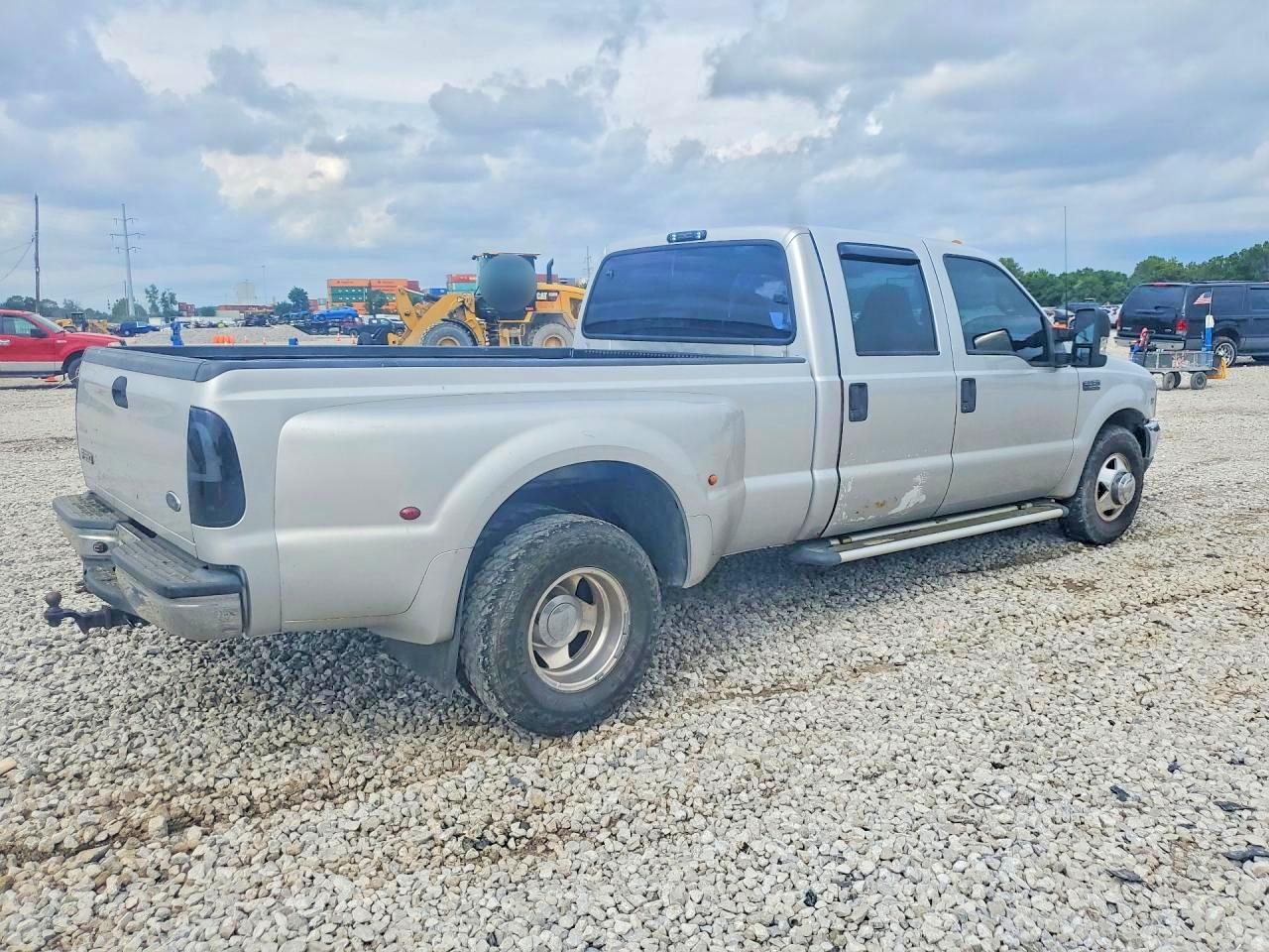 1999 Ford F350 Super Duty Silver vin: 1FTWW32S2XEC01369