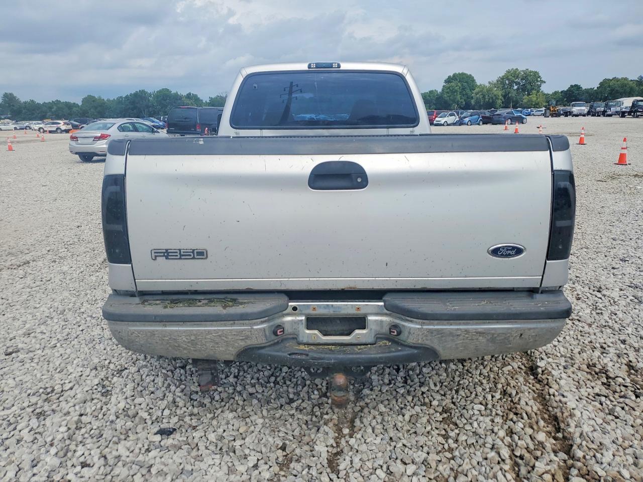 1999 Ford F350 Super Duty Silver vin: 1FTWW32S2XEC01369