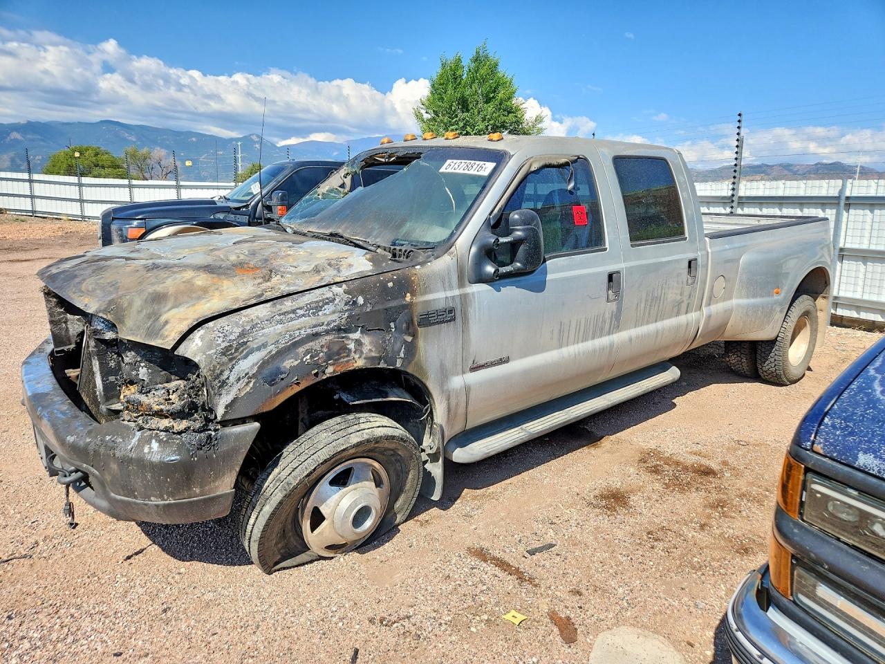 2000 Ford F350 Super Duty Silver vin: 1FTWW33F0YEC20165