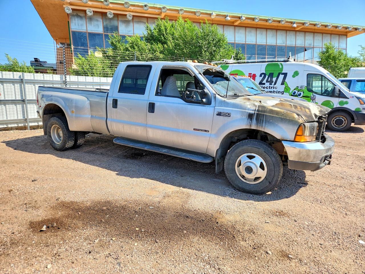 2000 Ford F350 Super Duty Silver vin: 1FTWW33F0YEC20165