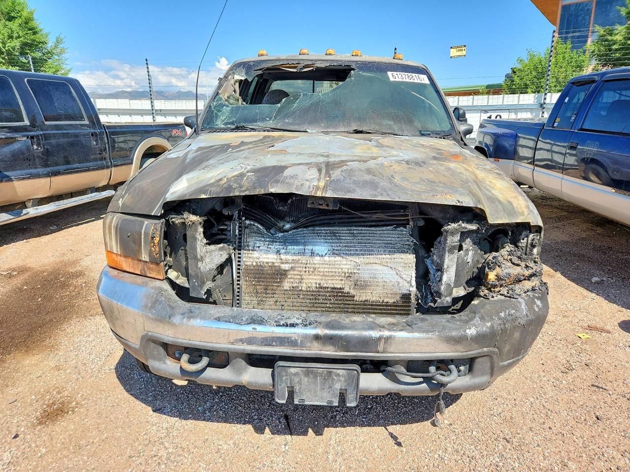 2000 Ford F350 Super Duty Silver vin: 1FTWW33F0YEC20165