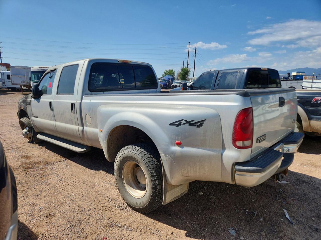 2000 Ford F350 Super Duty Silver vin: 1FTWW33F0YEC20165