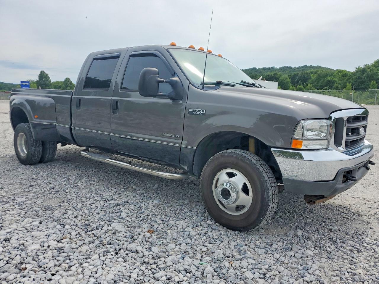 2002 Ford F350 Super Duty Двухцветный vin: 1FTWW33F32EA59866