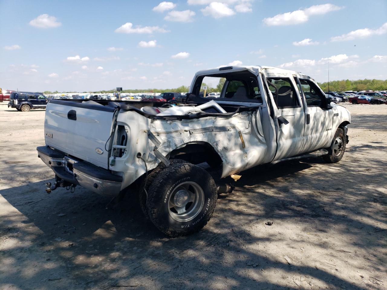 2002 Ford F350 Super Duty White vin: 1FTWW33F42EB14633