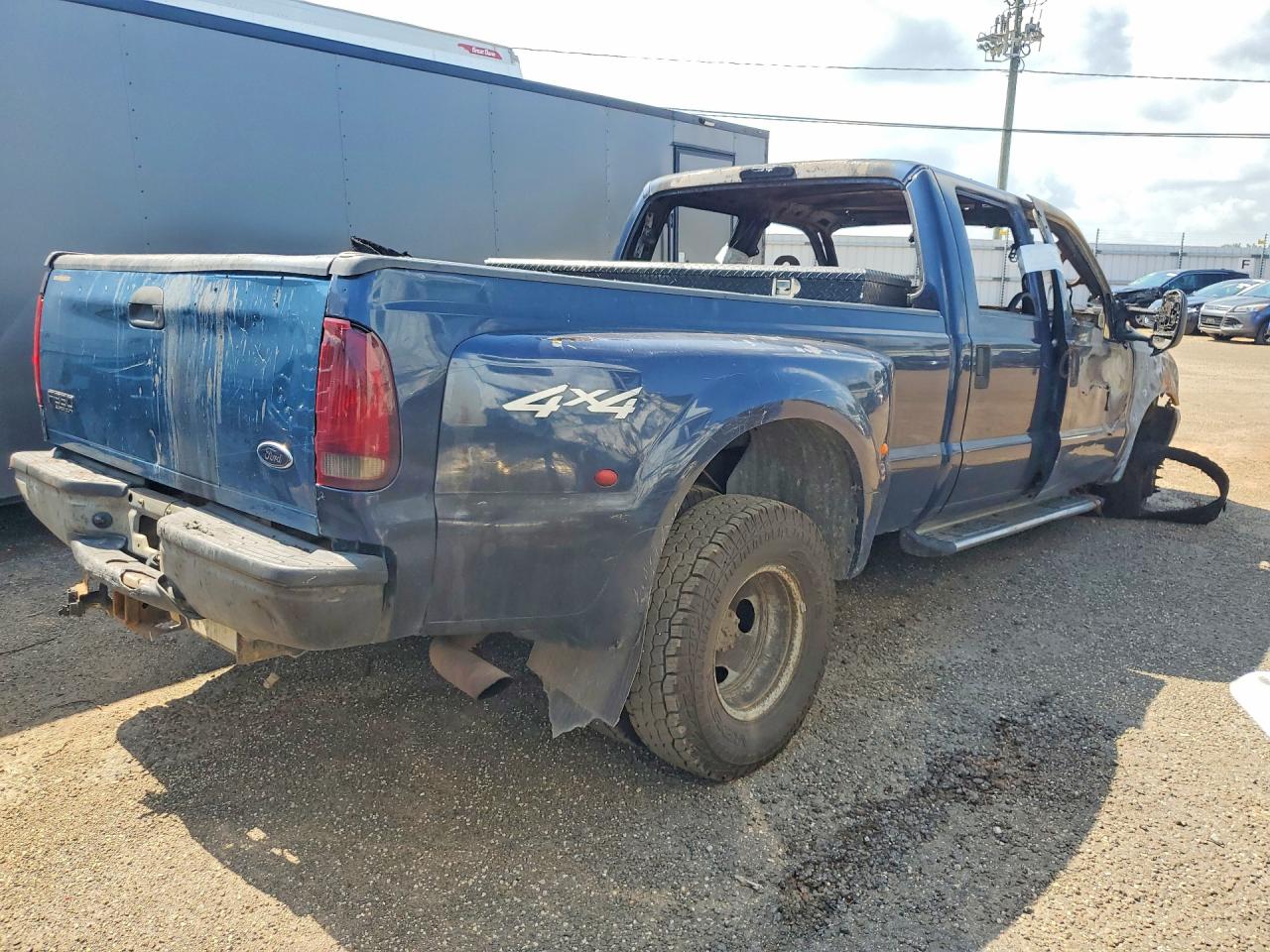 2001 Ford F350 Super Duty Blue vin: 1FTWW33F91ED07438