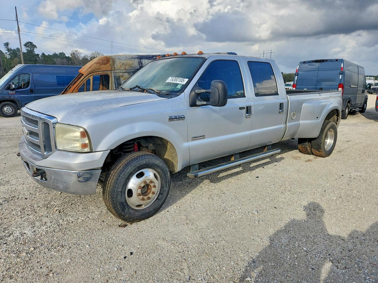 2005 Ford F350 Super Duty Silver vin: 1FTWW33P55ED37860