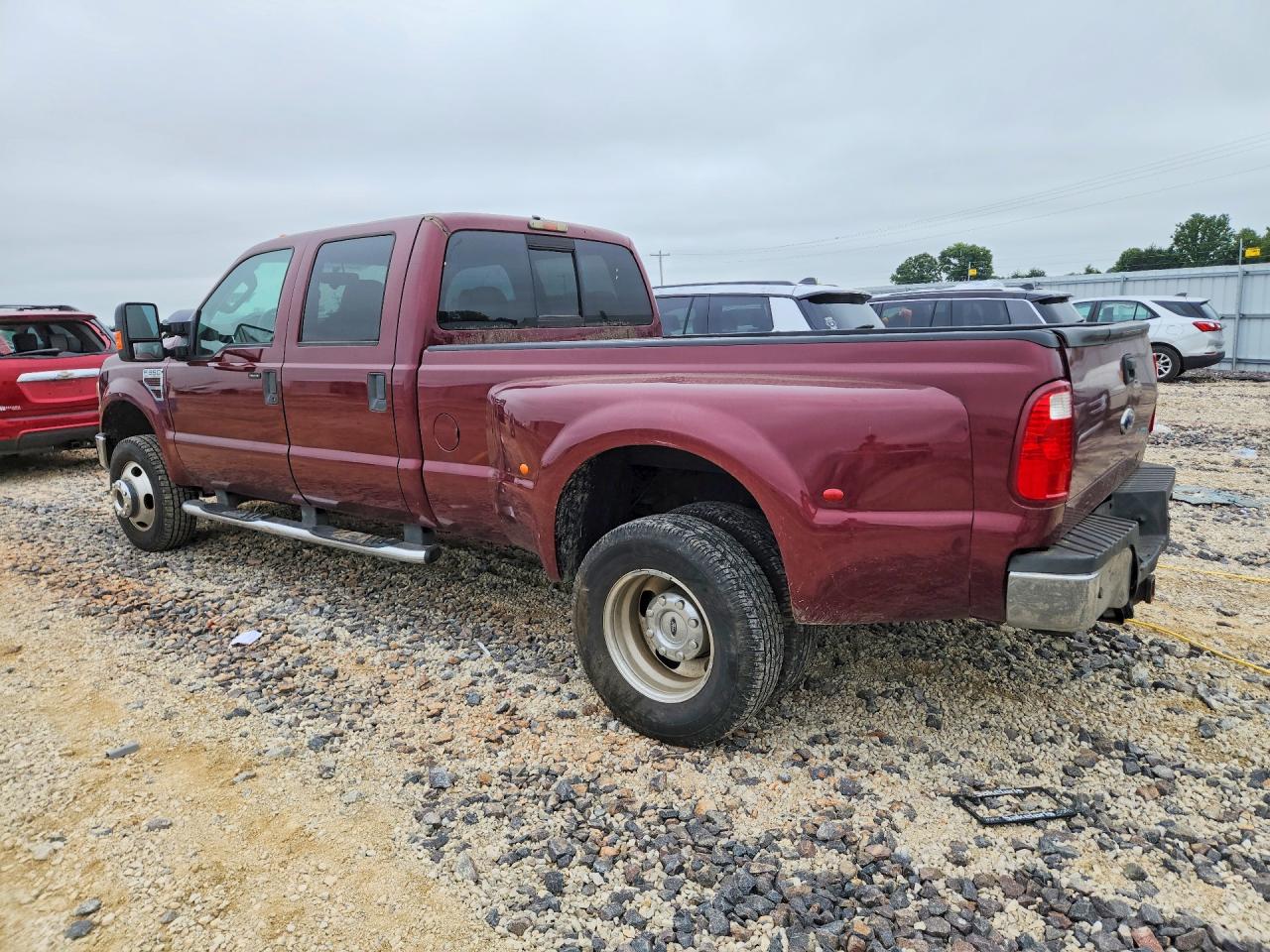 2008 Ford F350 Super Duty Burgundy vin: 1FTWW33R68EB60788