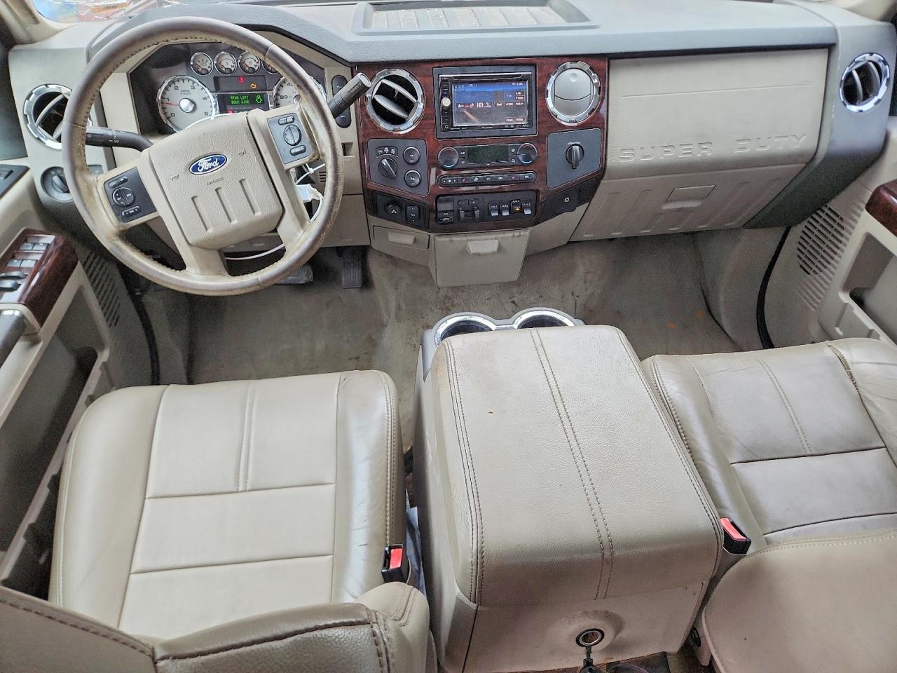 2008 Ford F350 Super Duty Burgundy vin: 1FTWW33R68EB60788