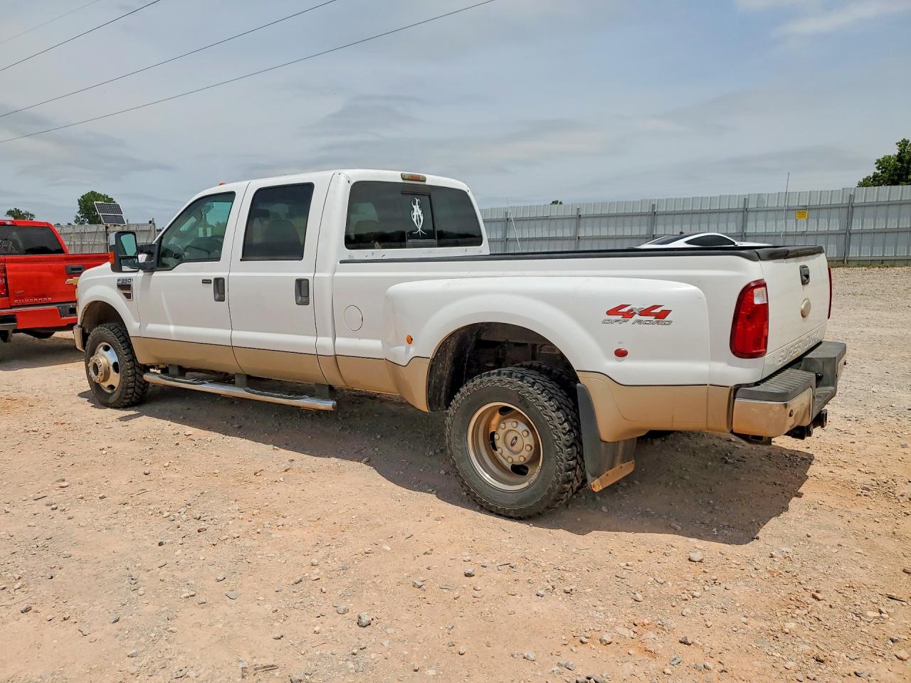 2008 Ford F350 Super Duty White vin: 1FTWW33R88EC17136