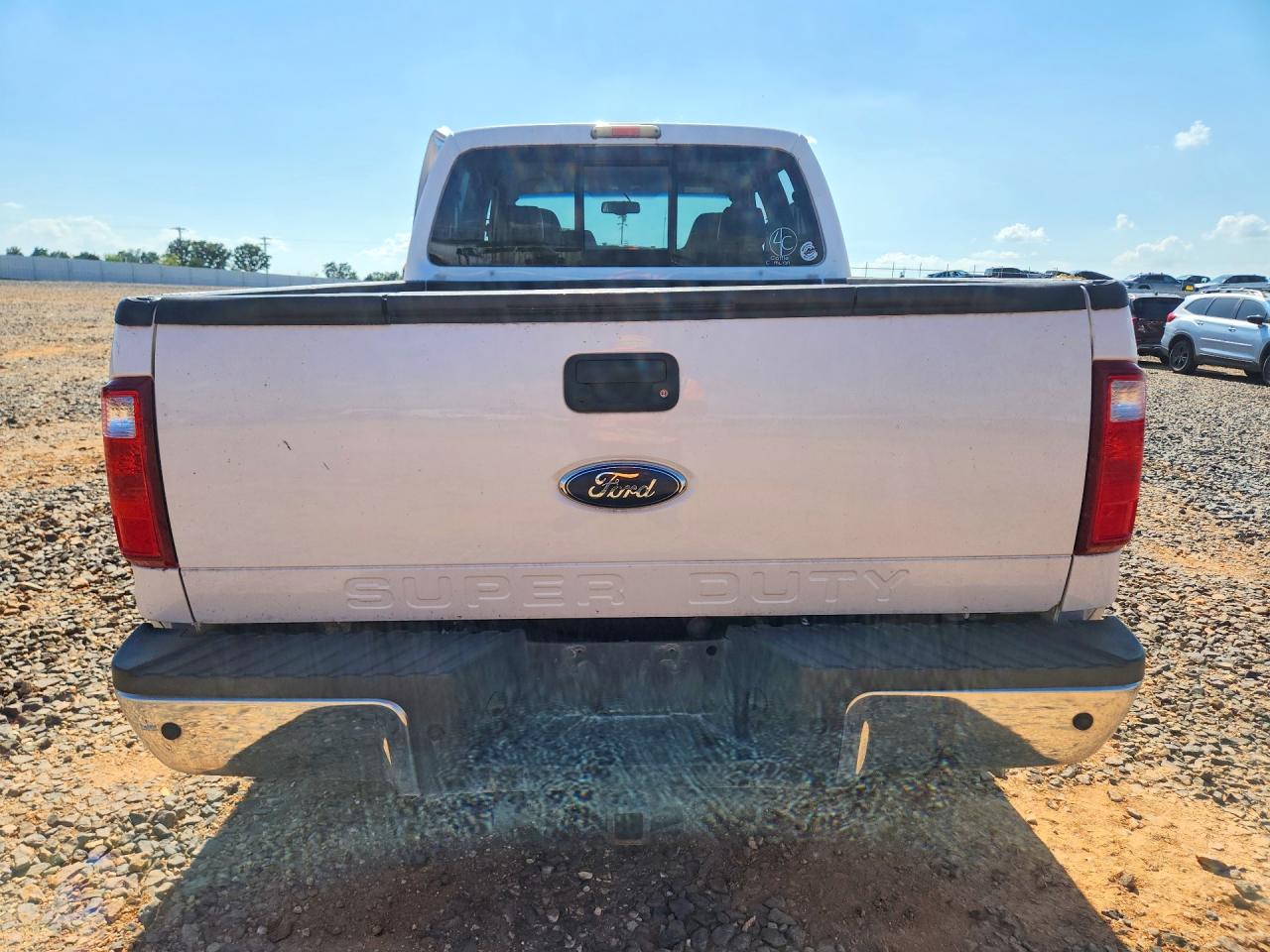 2010 Ford F350 Super Duty White vin: 1FTWW3BR5AEA35658