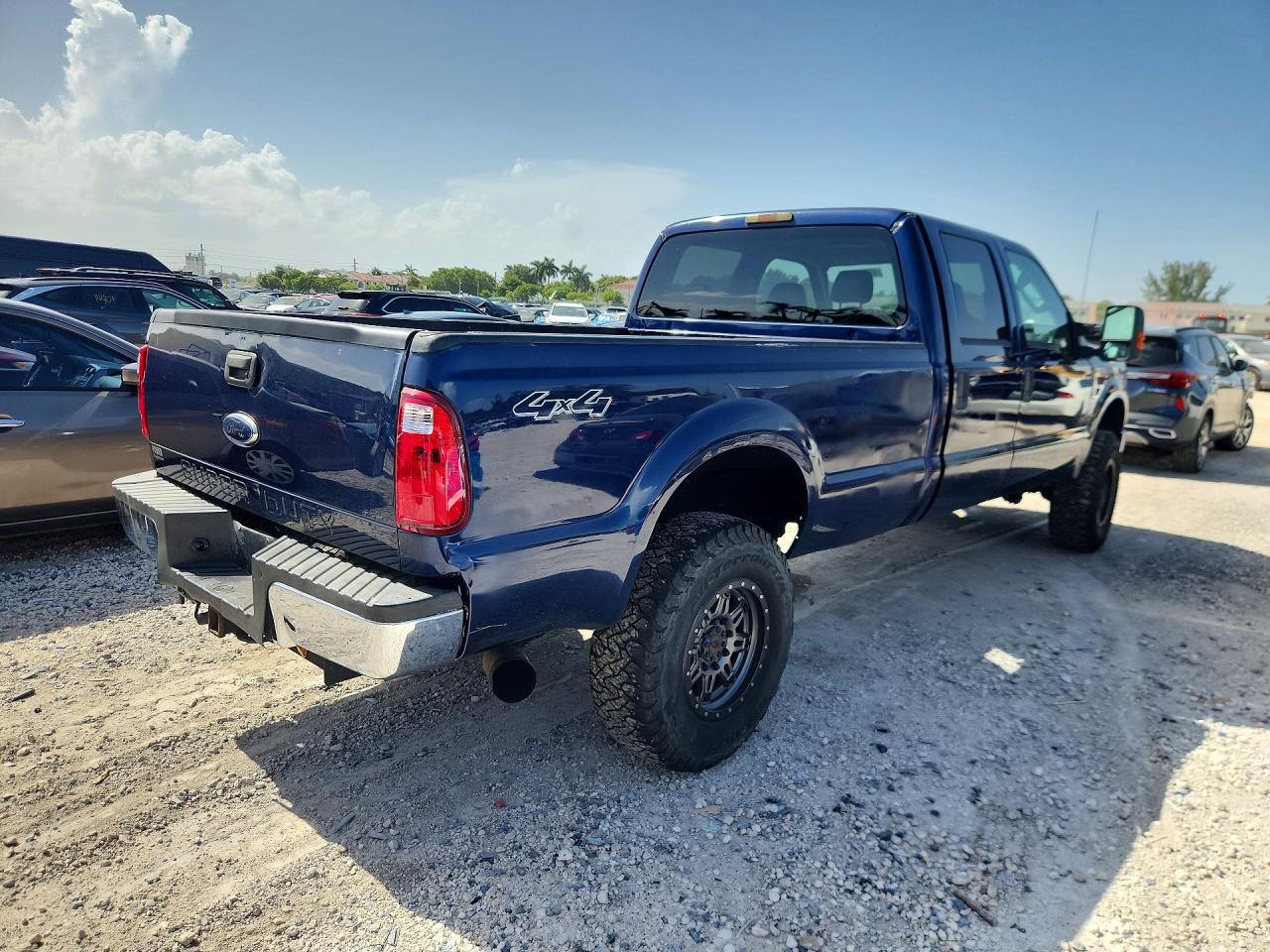 2010 Ford F350 Super Duty Blue vin: 1FTWW3BR8AEA98379