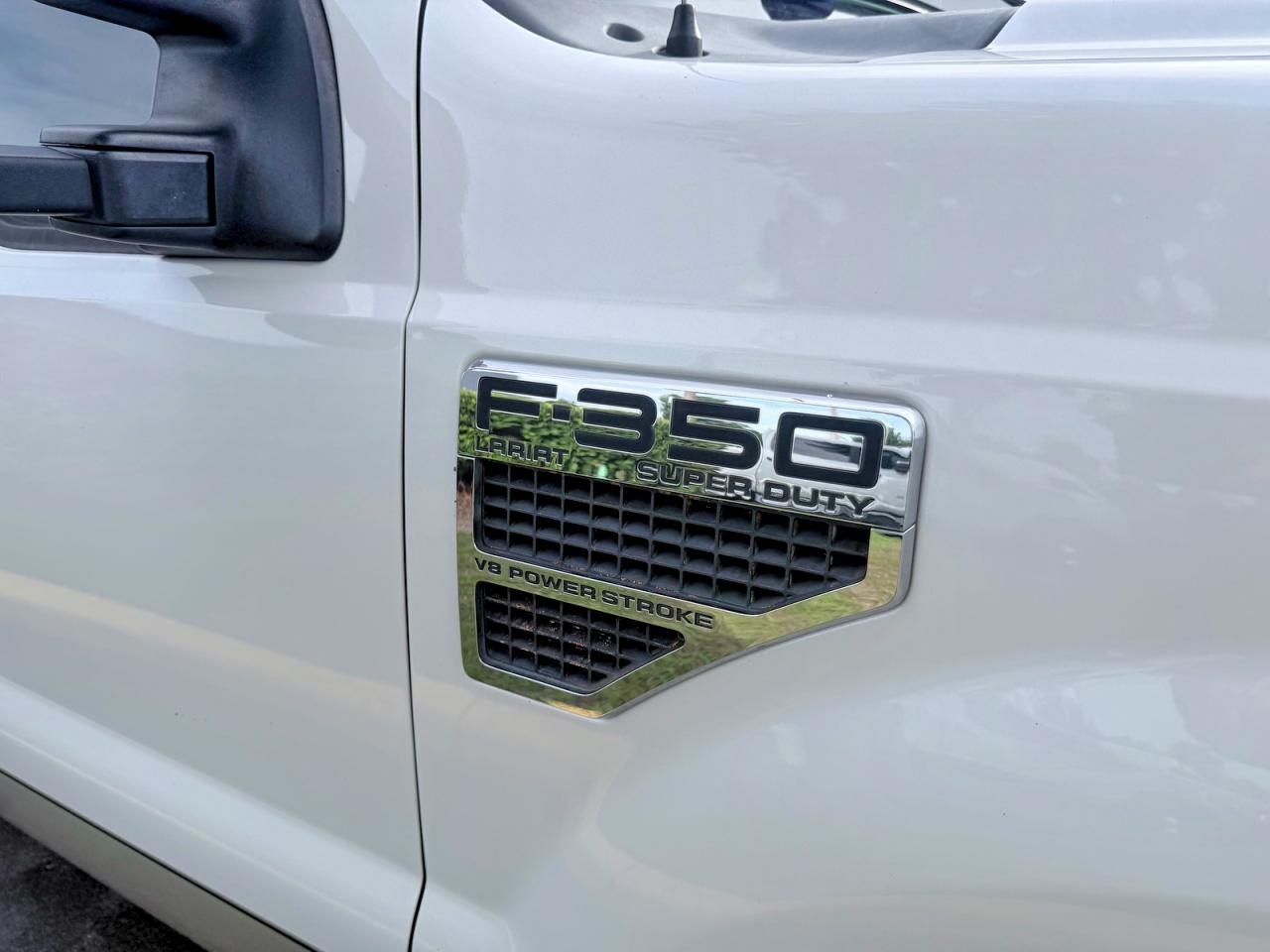 2010 Ford F350 Super Duty White vin: 1FTWW3DR5AEA50593