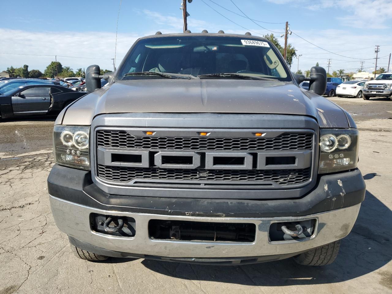 2005 Ford F350 Srw Super Duty Tan vin: 1FTWX31P35EC62365