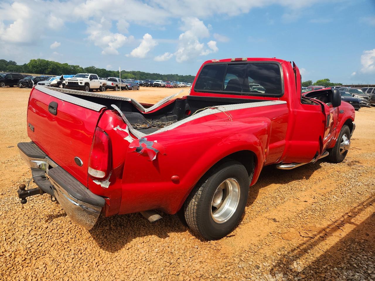 2000 Ford F350 Super Duty Red vin: 1FTWX32F4YED36029