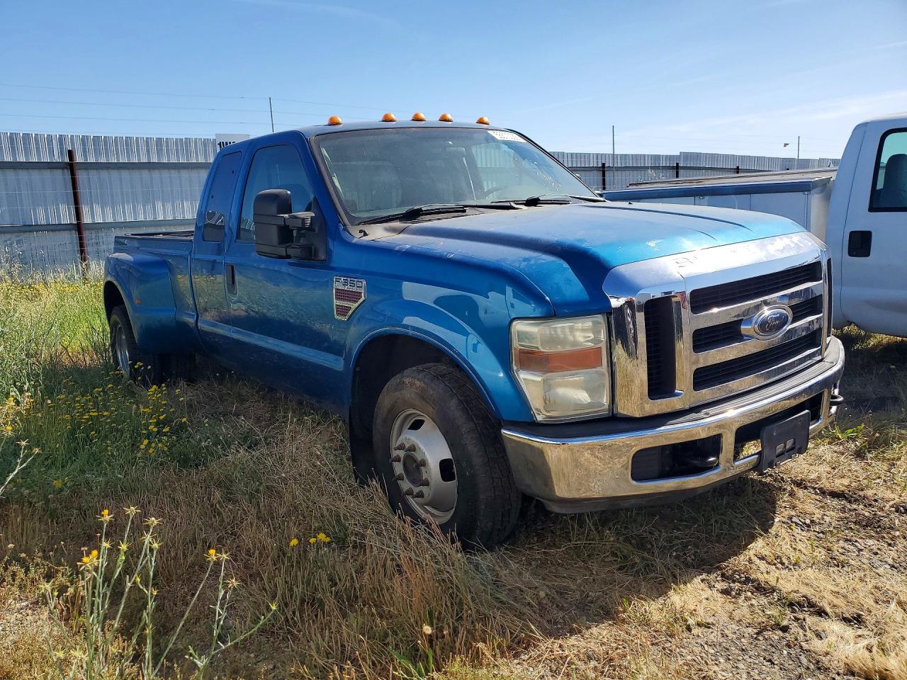 2009 Ford F350 Super Duty Blue vin: 1FTWX32R49EA41797