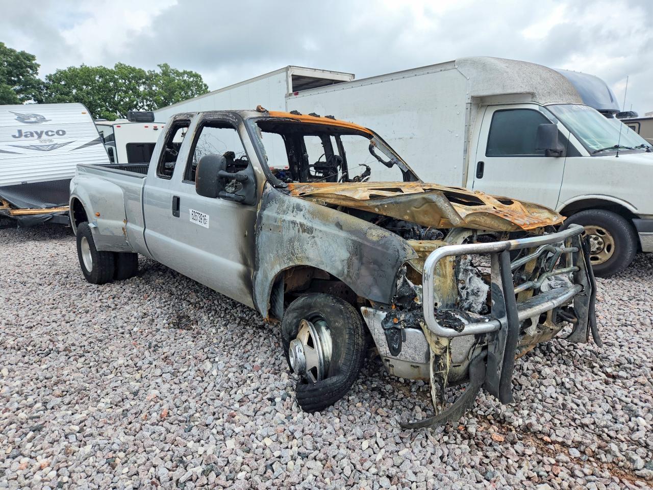 2004 Ford F350 Super Duty Серебряный vin: 1FTWX33S94ED44536