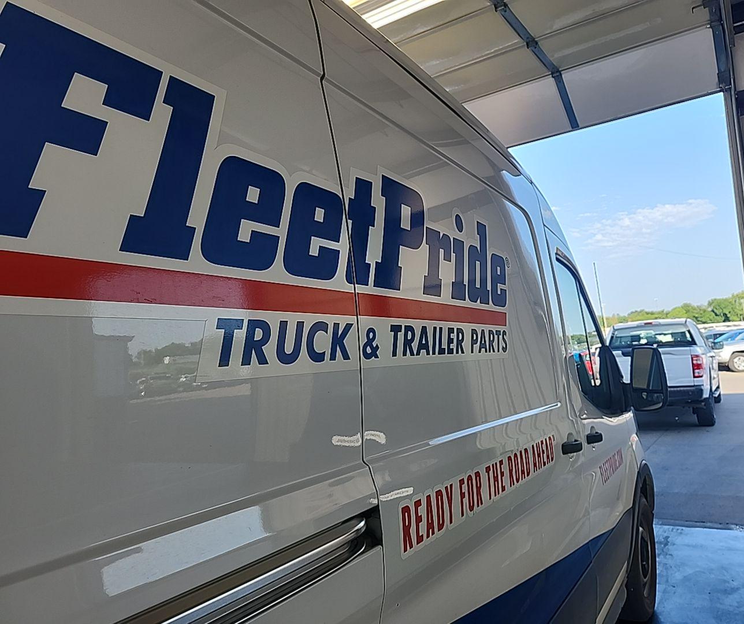 2020 Ford Transit-150 vin: 1FTYE1C80LKA46318