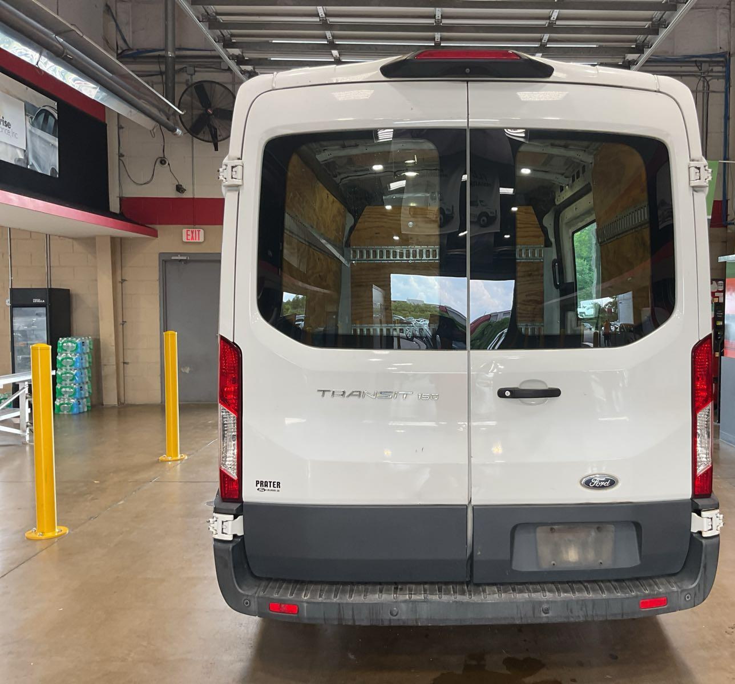 2018 Ford Transit T-150 vin: 1FTYE1CM6JKA08179