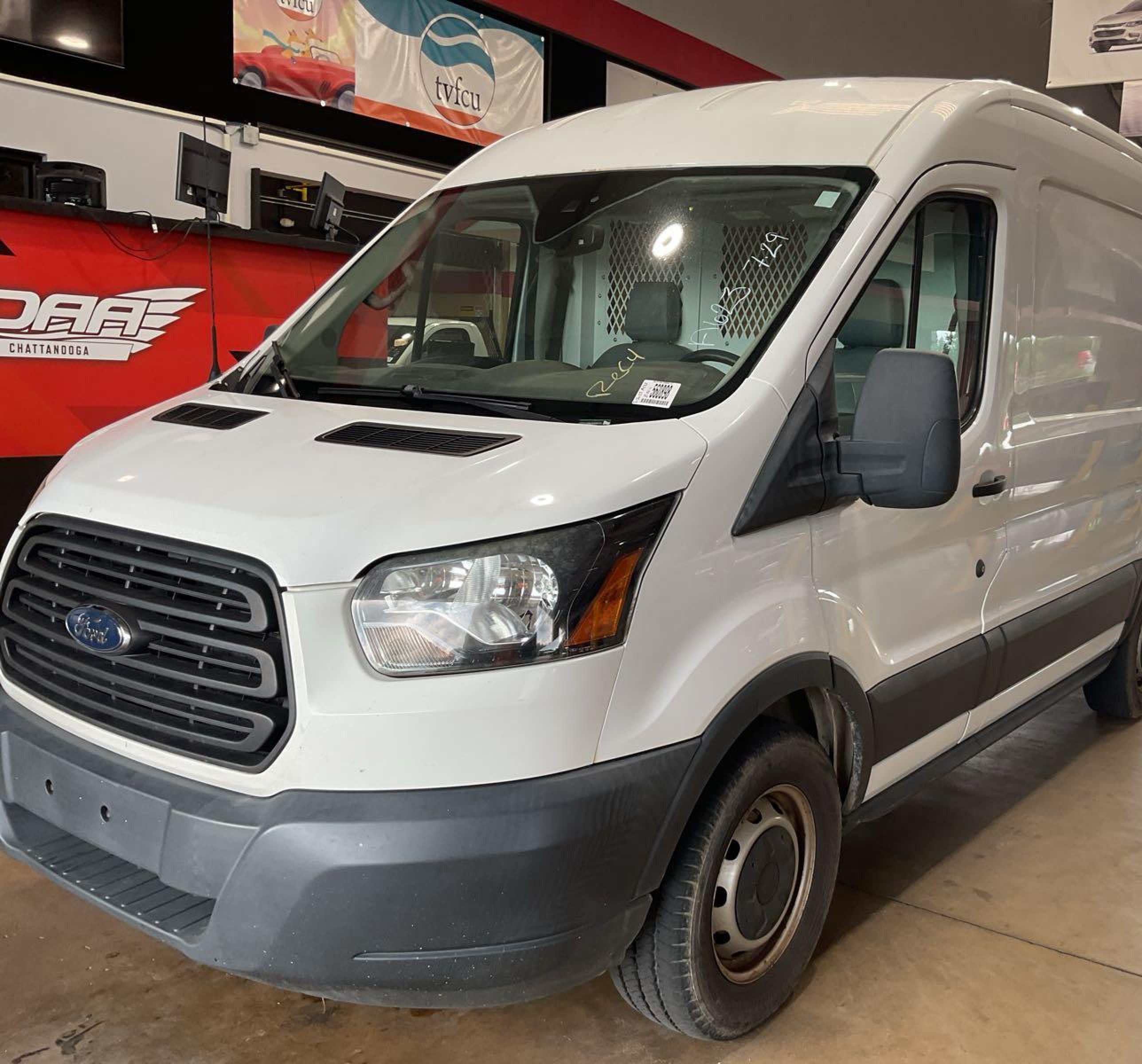 2018 Ford Transit T-150 vin: 1FTYE1CM6JKA08179