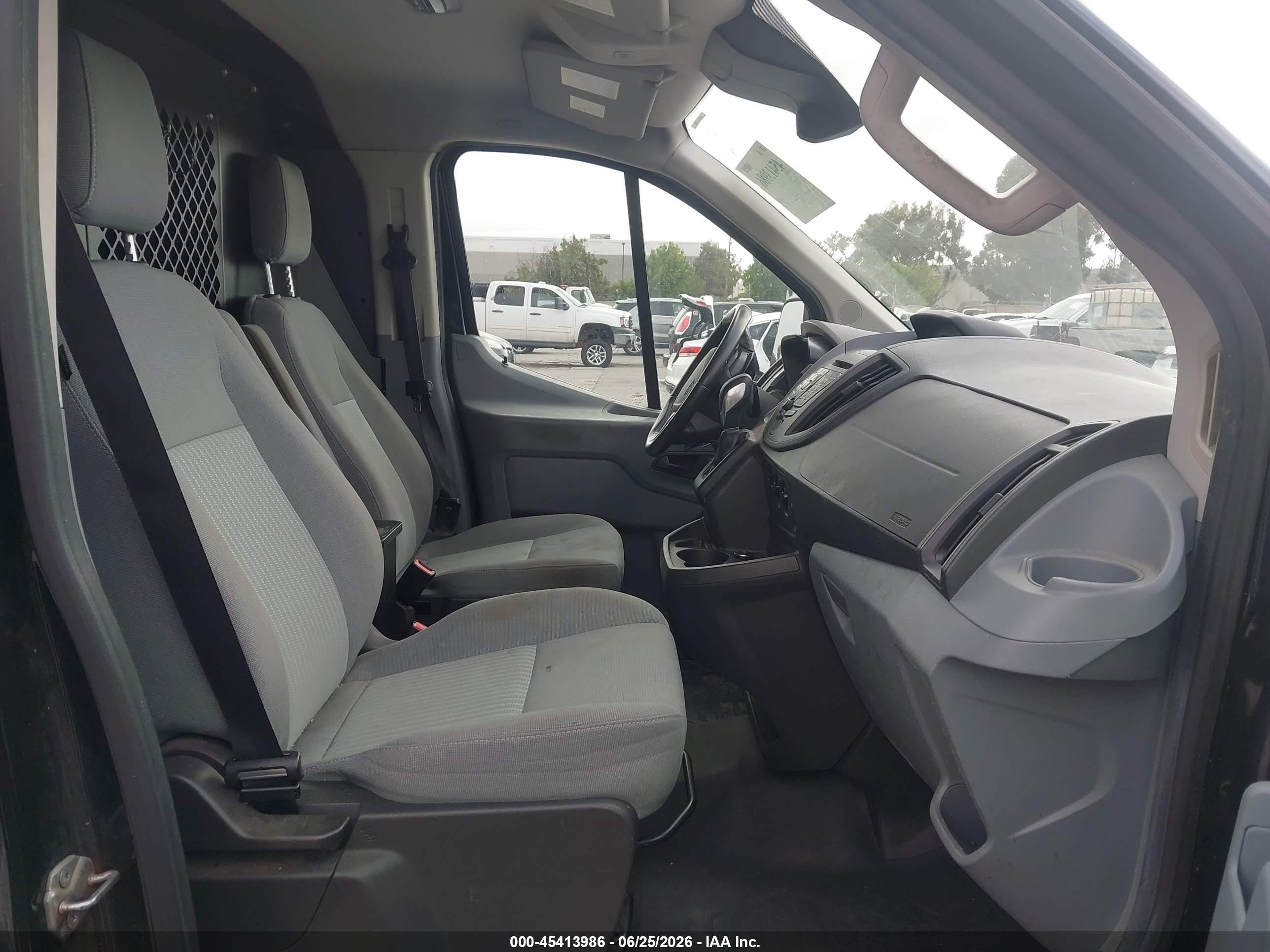 2015 Ford Transit-150   Black vin: 1FTYE1YM0FKA21672