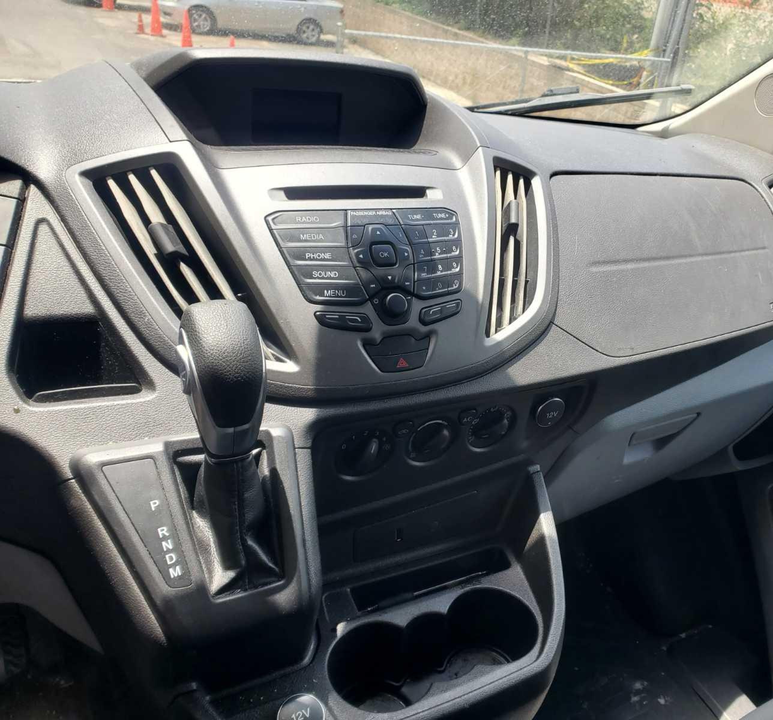 2017 Ford Transit-150   vin: 1FTYE1YM3HKB32719