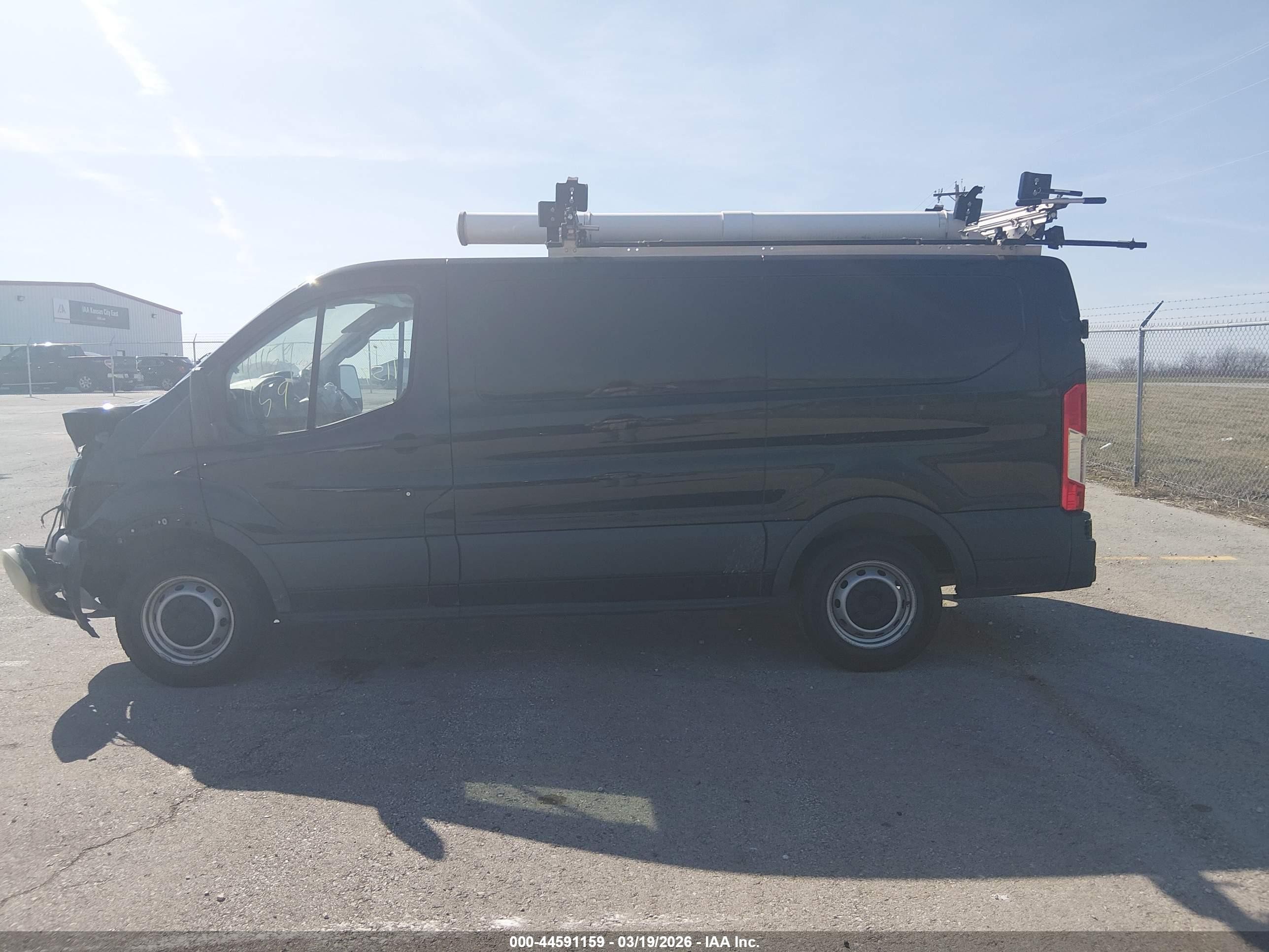 2016 Ford Transit-150   Black vin: 1FTYE1YM6GKB54292